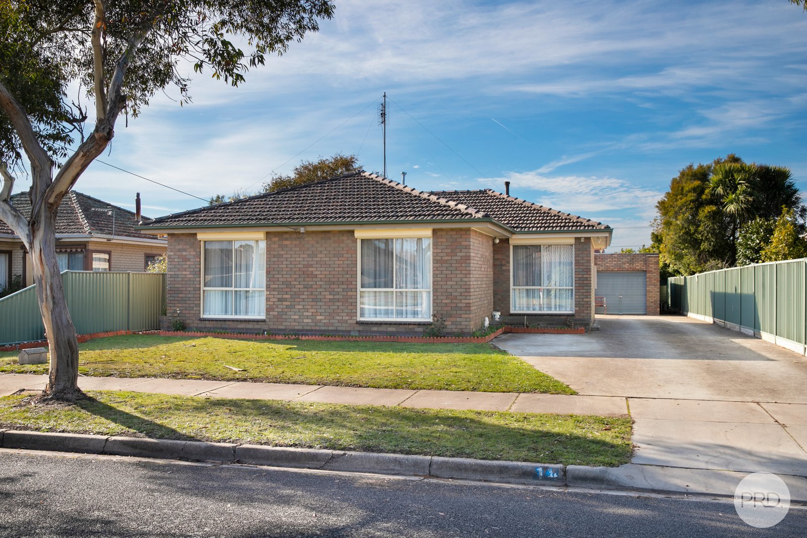 14 Halbert Street WENDOUREE 1
