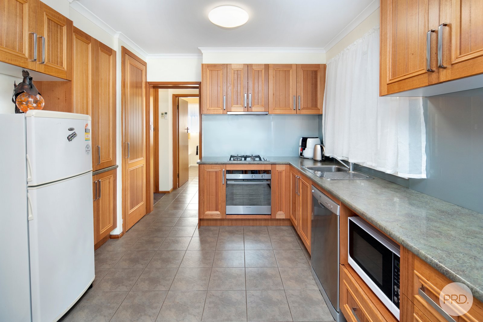 14 Halbert Street WENDOUREE 7