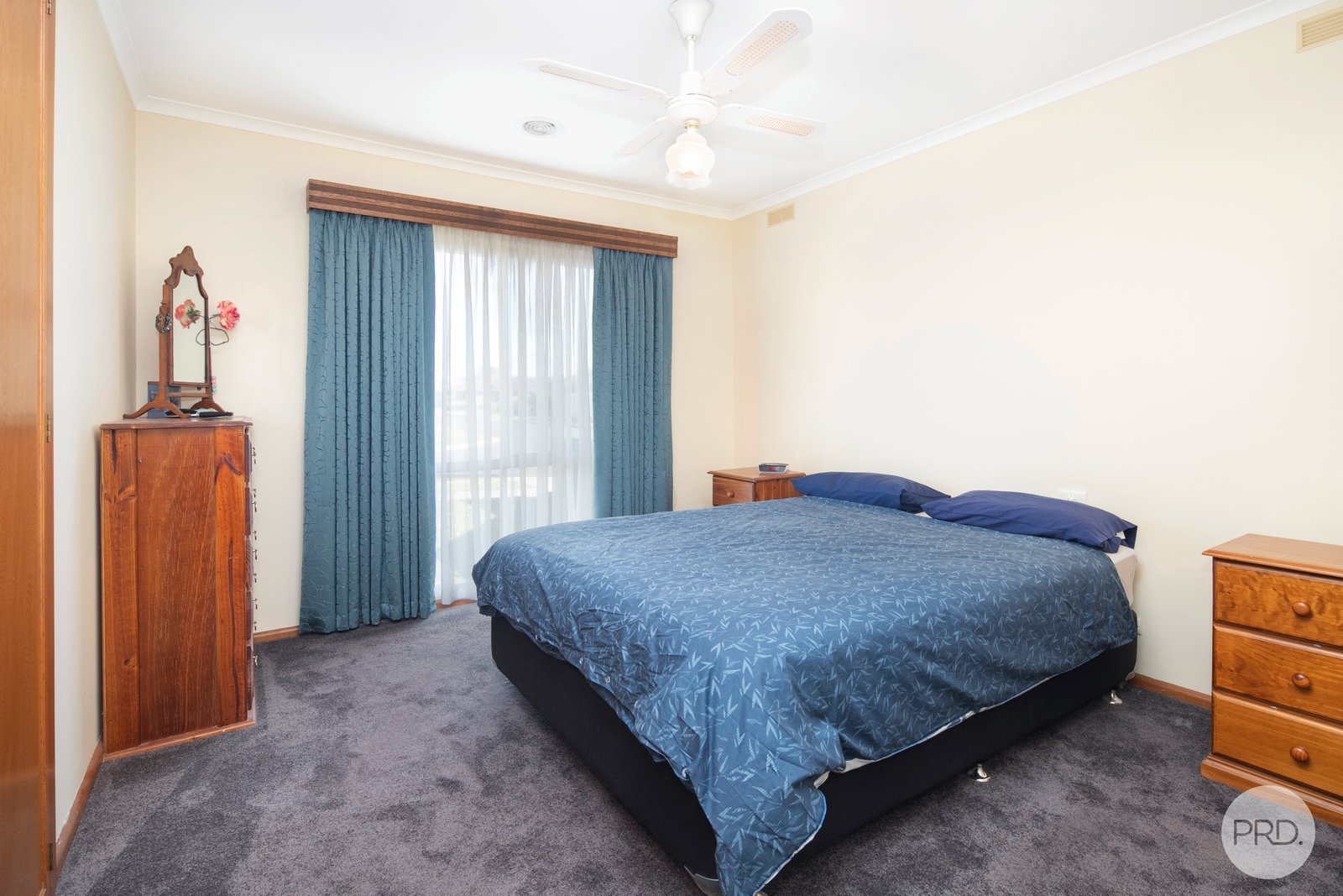 14 Halbert Street WENDOUREE 8