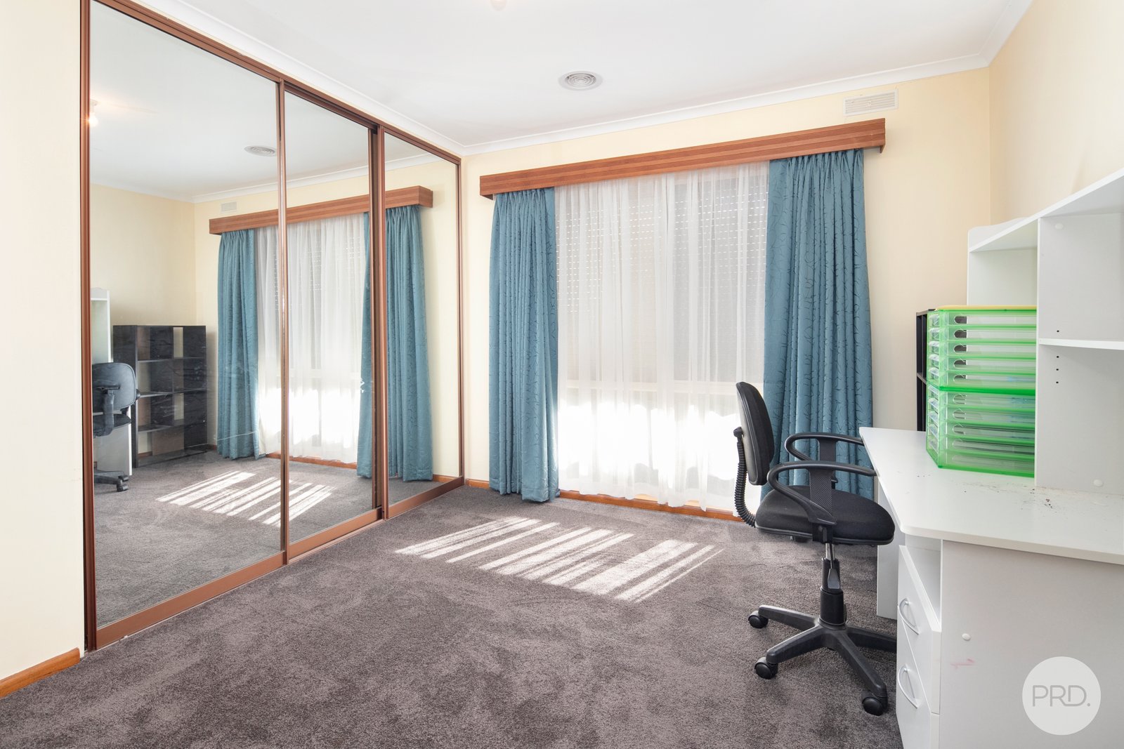 14 Halbert Street WENDOUREE 12