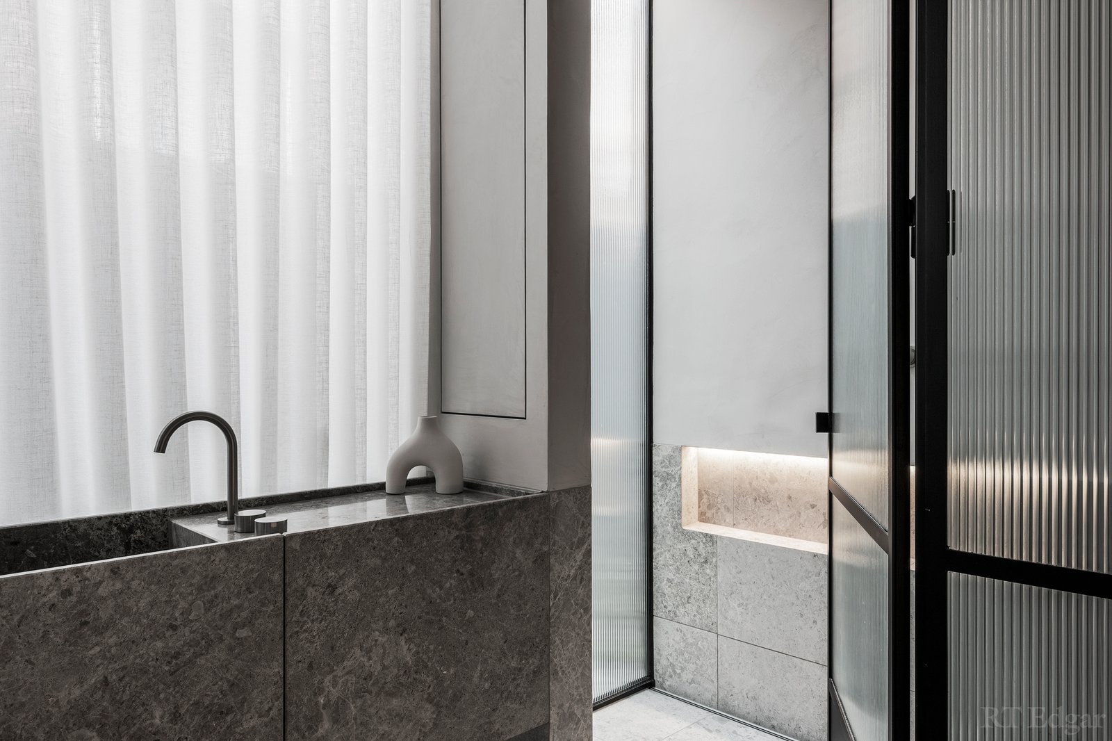 Real Estate and Property in 14 Hampden Road, Armadale, VIC