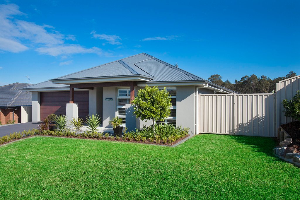 14 Harrow Street THORNTON 2