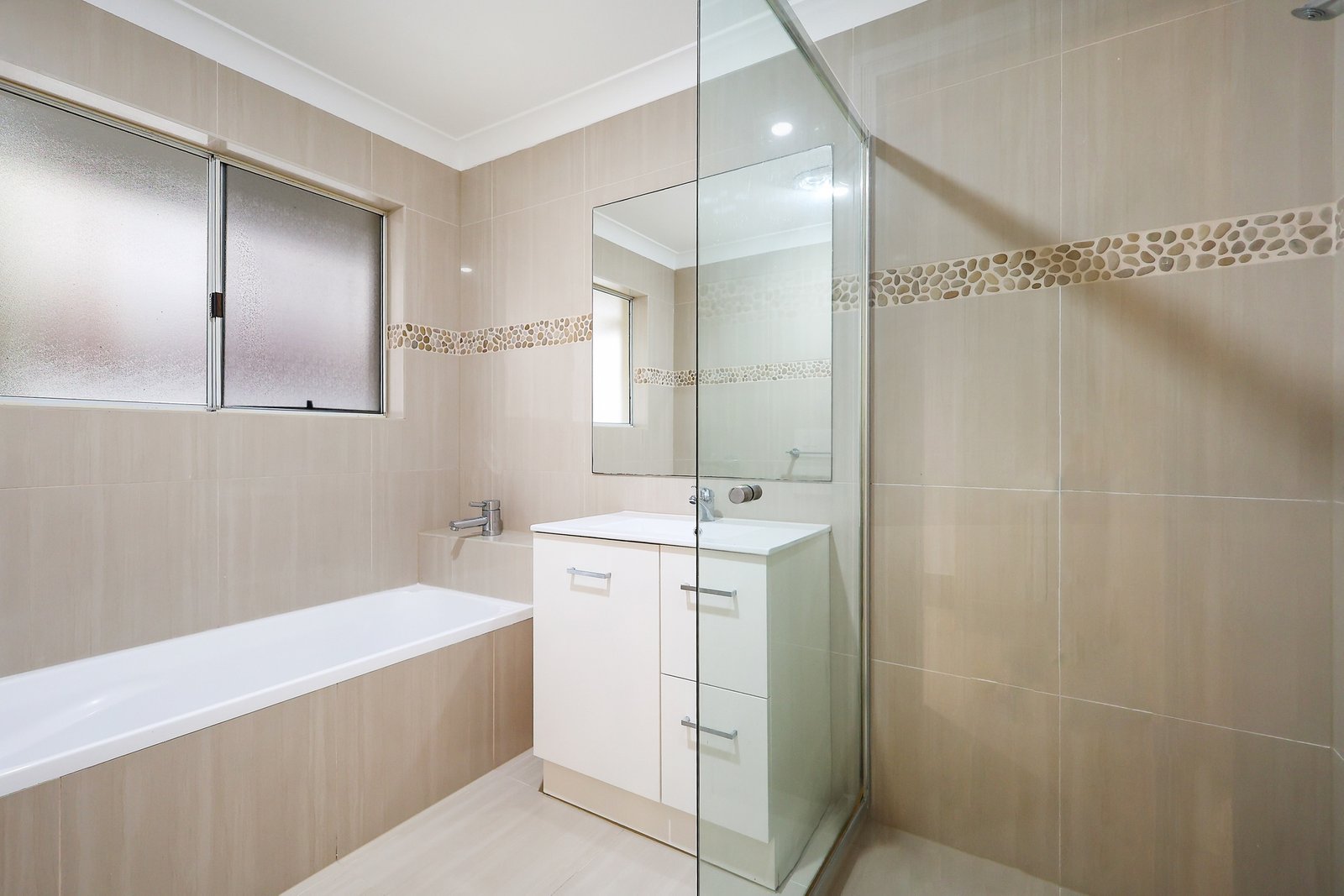 1/4 Harvil Road MOLENDINAR 8