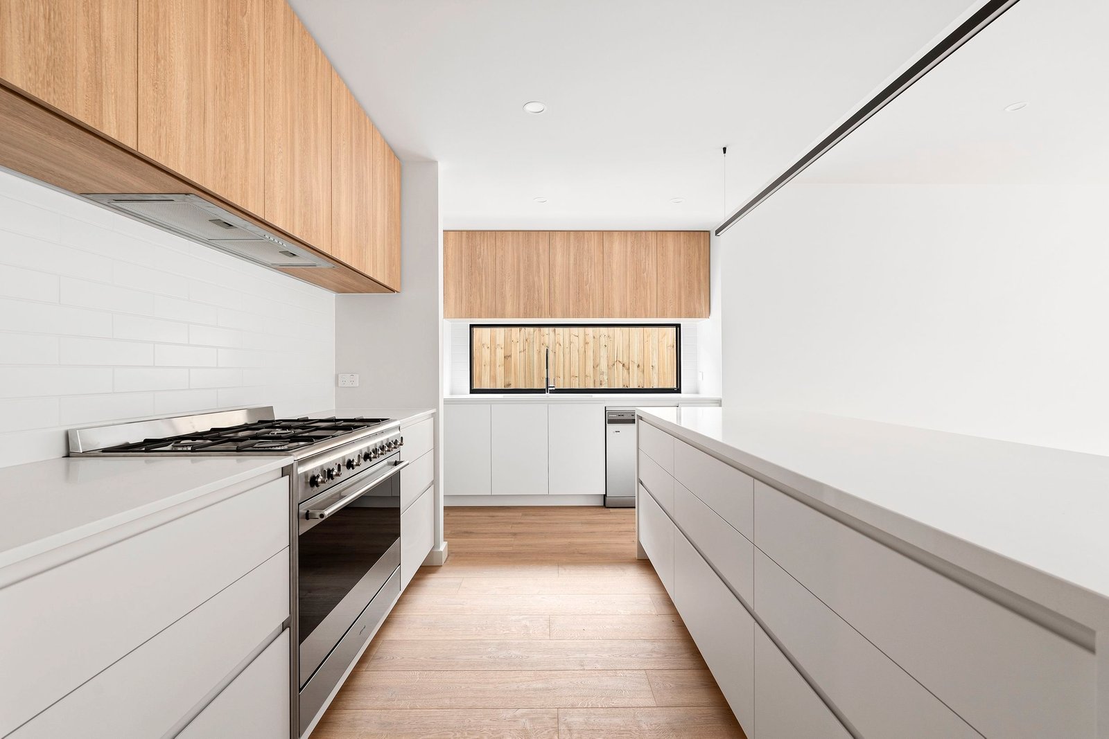 Real Estate and Property in 14 Hawson Avenue, Glen Huntly, VIC