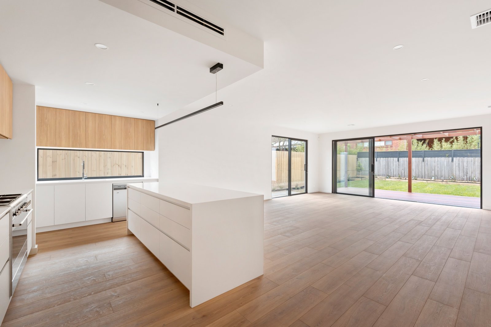 Real Estate and Property in 14 Hawson Avenue, Glen Huntly, VIC