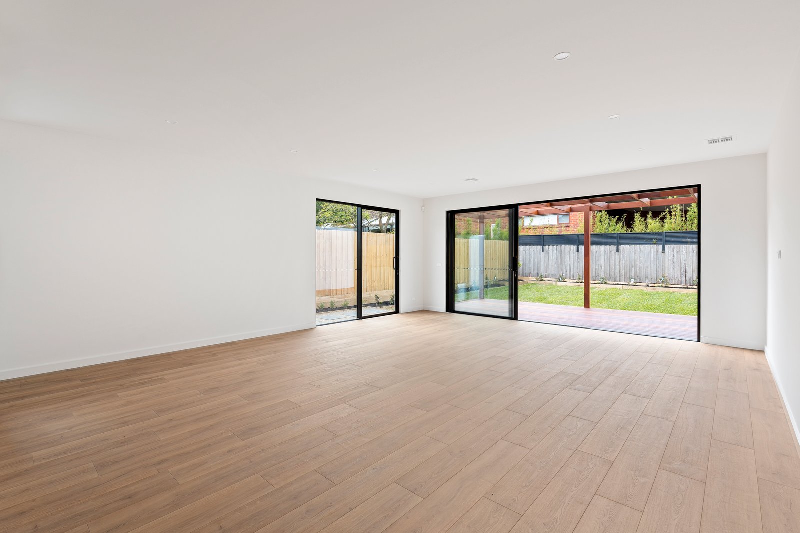 Real Estate and Property in 14 Hawson Avenue, Glen Huntly, VIC