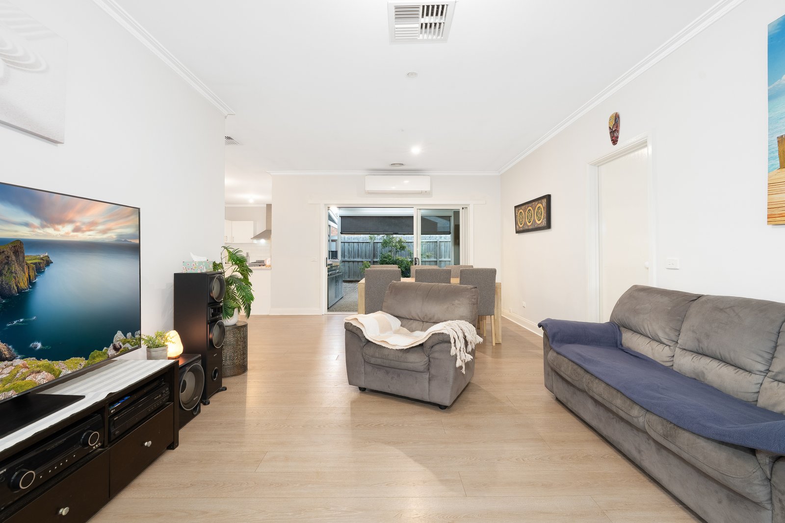 Gallery: 14 Hazelwood Crescent
