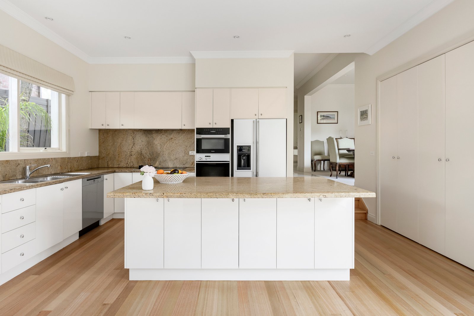 14 Heather Grove, Kew, 3101