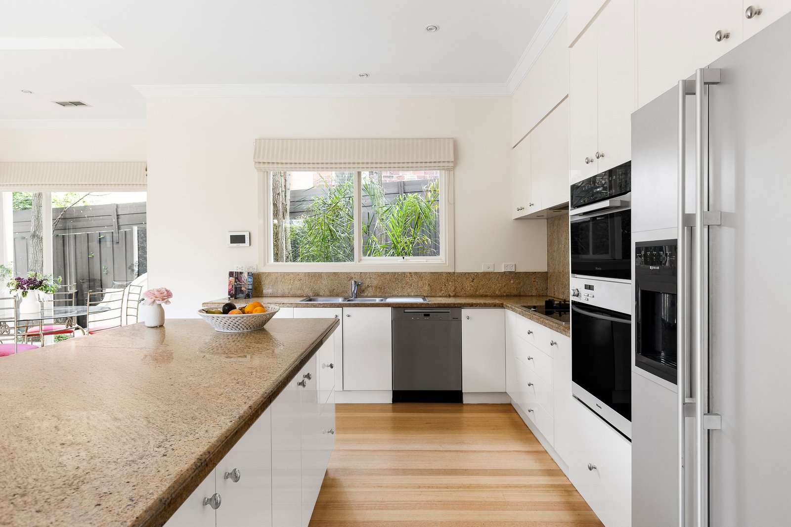 14 Heather Grove, Kew, 3101