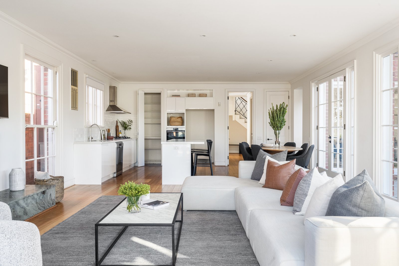 Real Estate and Property in 14 Henderson Avenue, Malvern, VIC