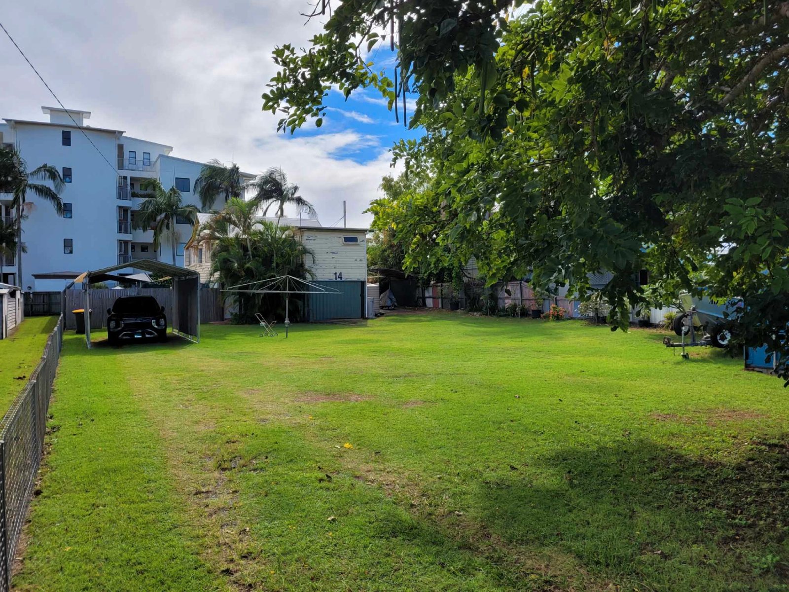 14 Hibiscus Street URANGAN 2