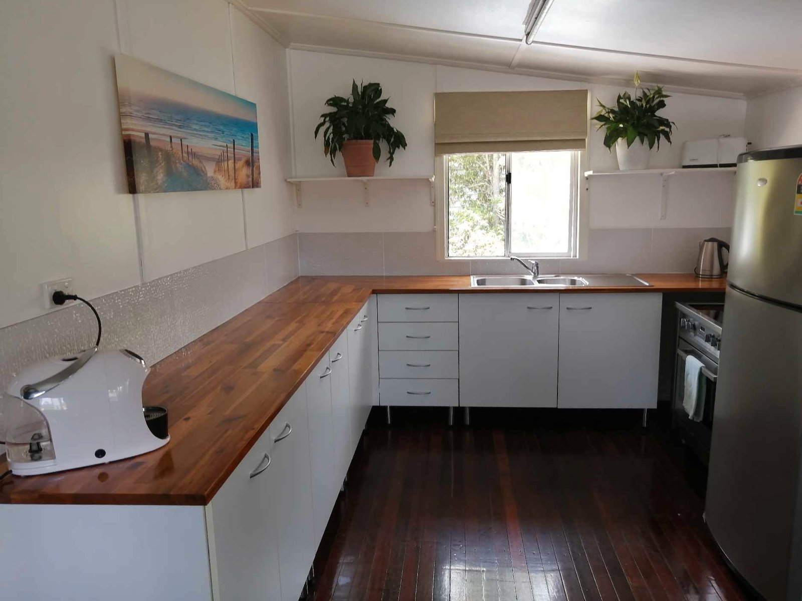 14 Hibiscus Street URANGAN 5