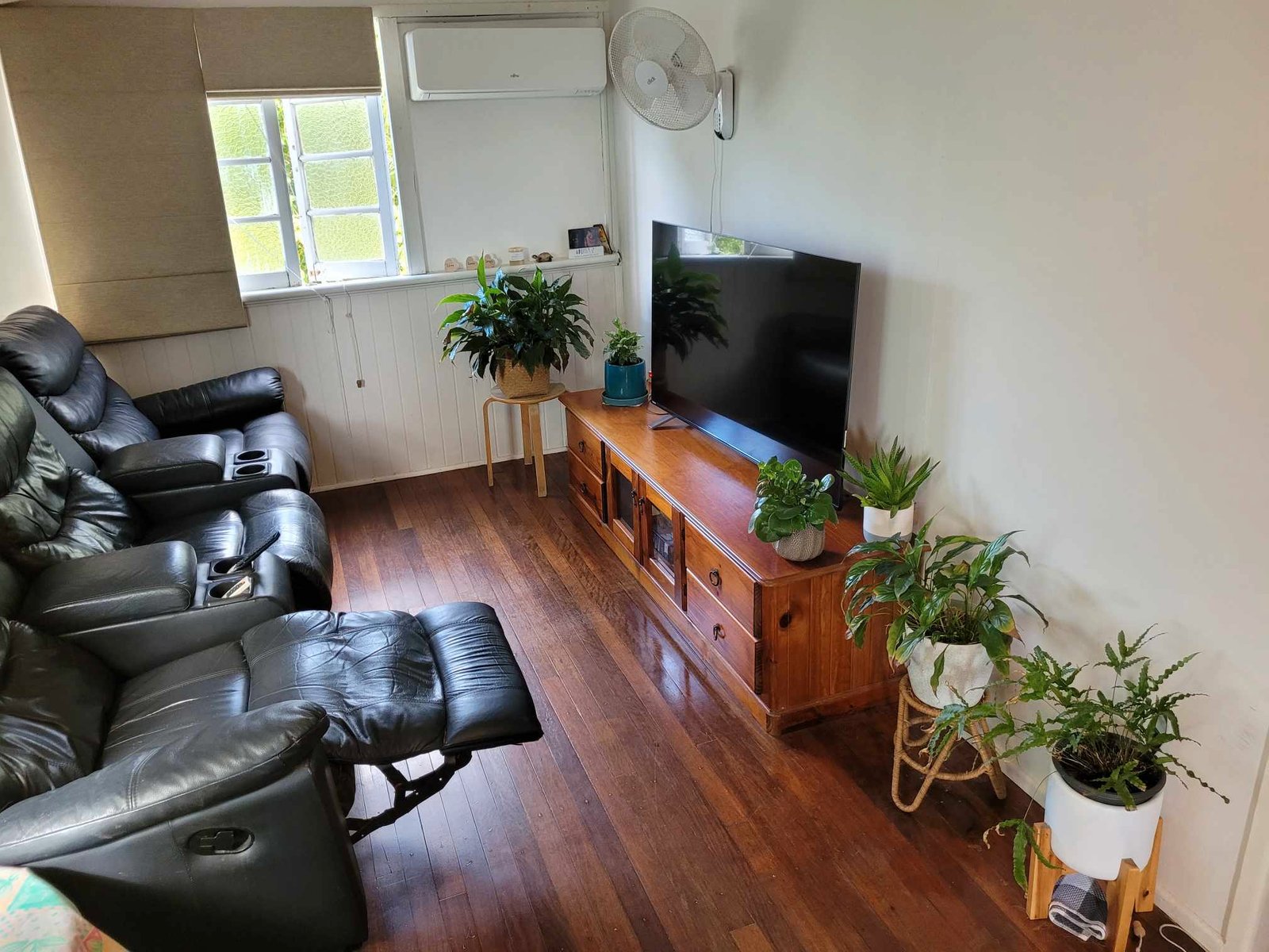 14 Hibiscus Street URANGAN 6