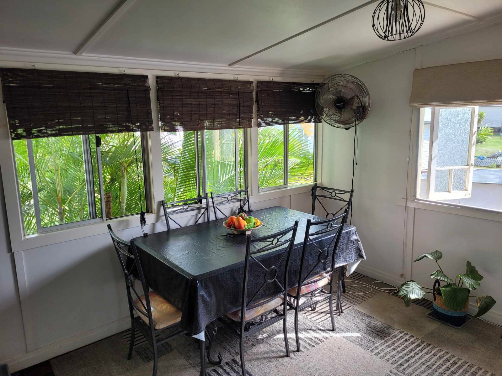 14 Hibiscus Street URANGAN 10