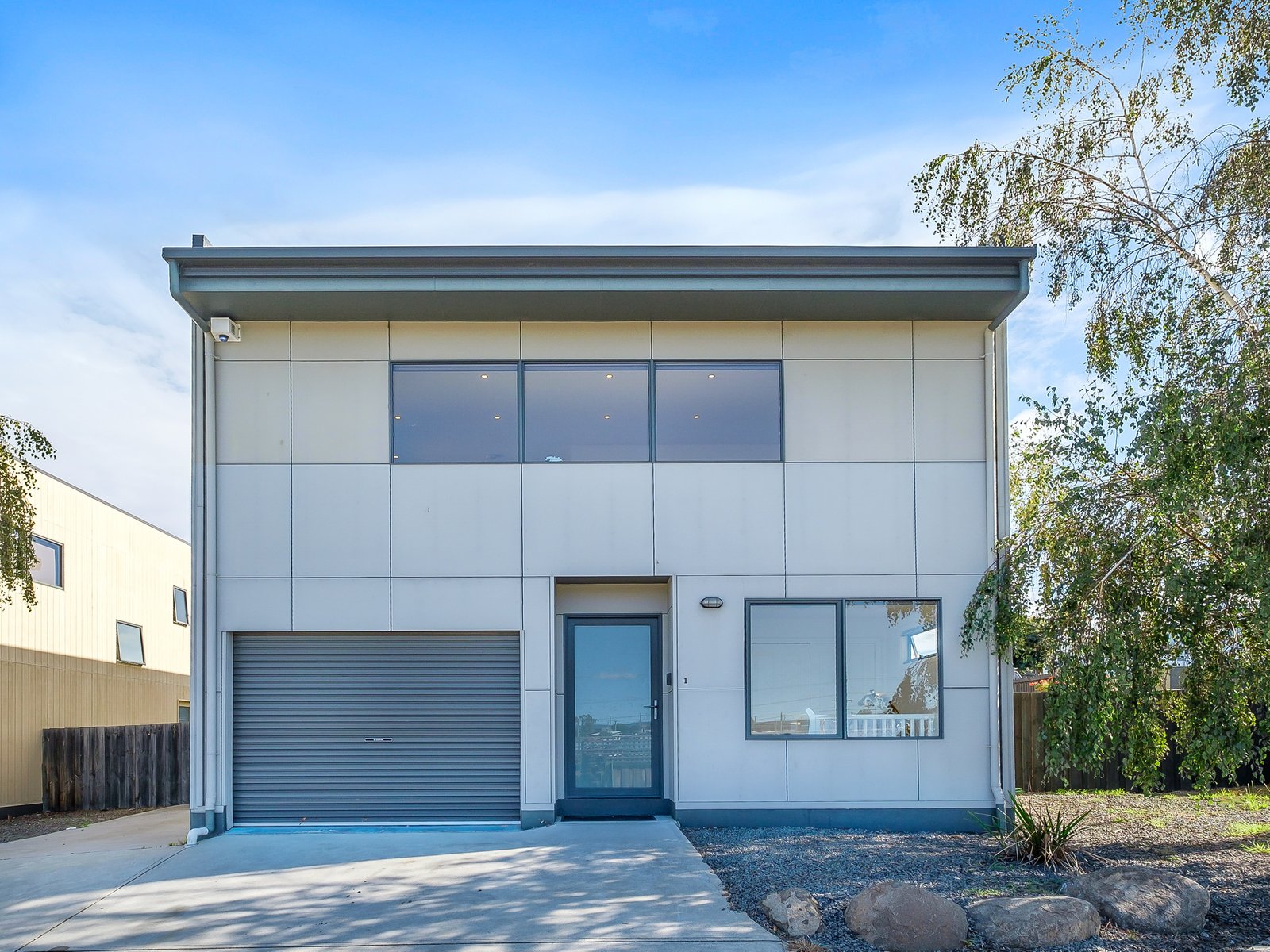 1/4 Higson Street MIDWAY POINT 26