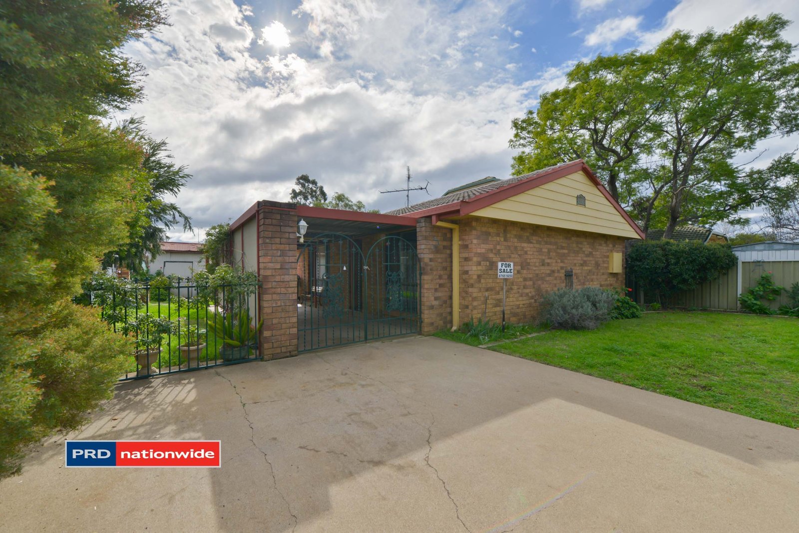 14 Hilda Lane TAMWORTH 8