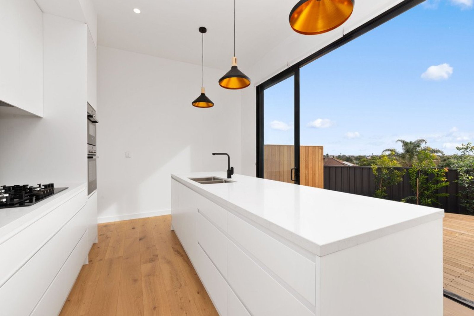 14 Hillary Parade MATRAVILLE 3