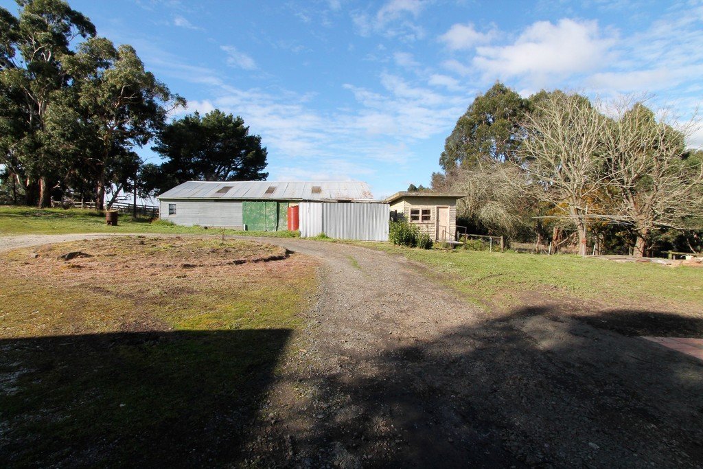 14 Hiscock Gully Road MOUNT HELEN 22