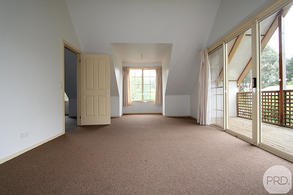 14 Hiscock Gully Road MOUNT HELEN 20