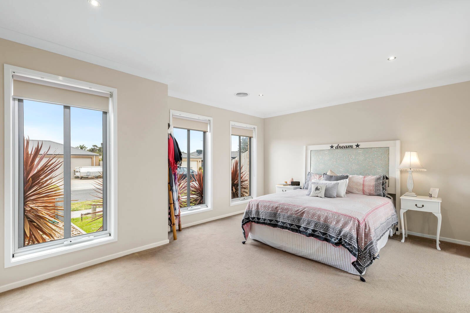 Real Estate and Property in 14 Hoddle Drive, Leopold, VIC