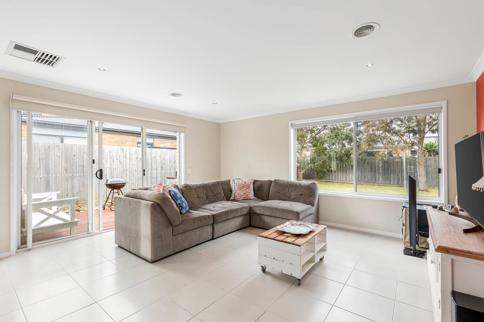 Real Estate and Property in 14 Hoddle Drive, Leopold, VIC