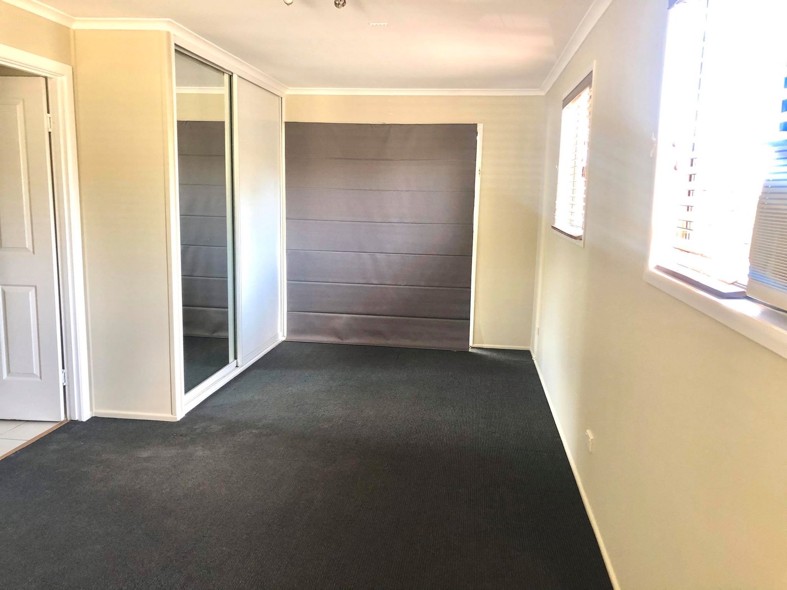 14 Hoskyn Court CLINTON 5