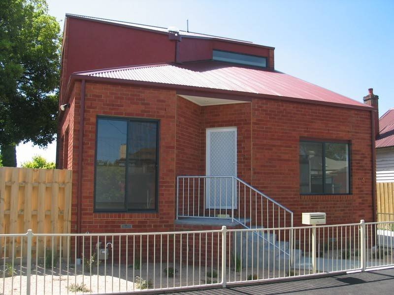 Gallery: 1/4 Huntly Street