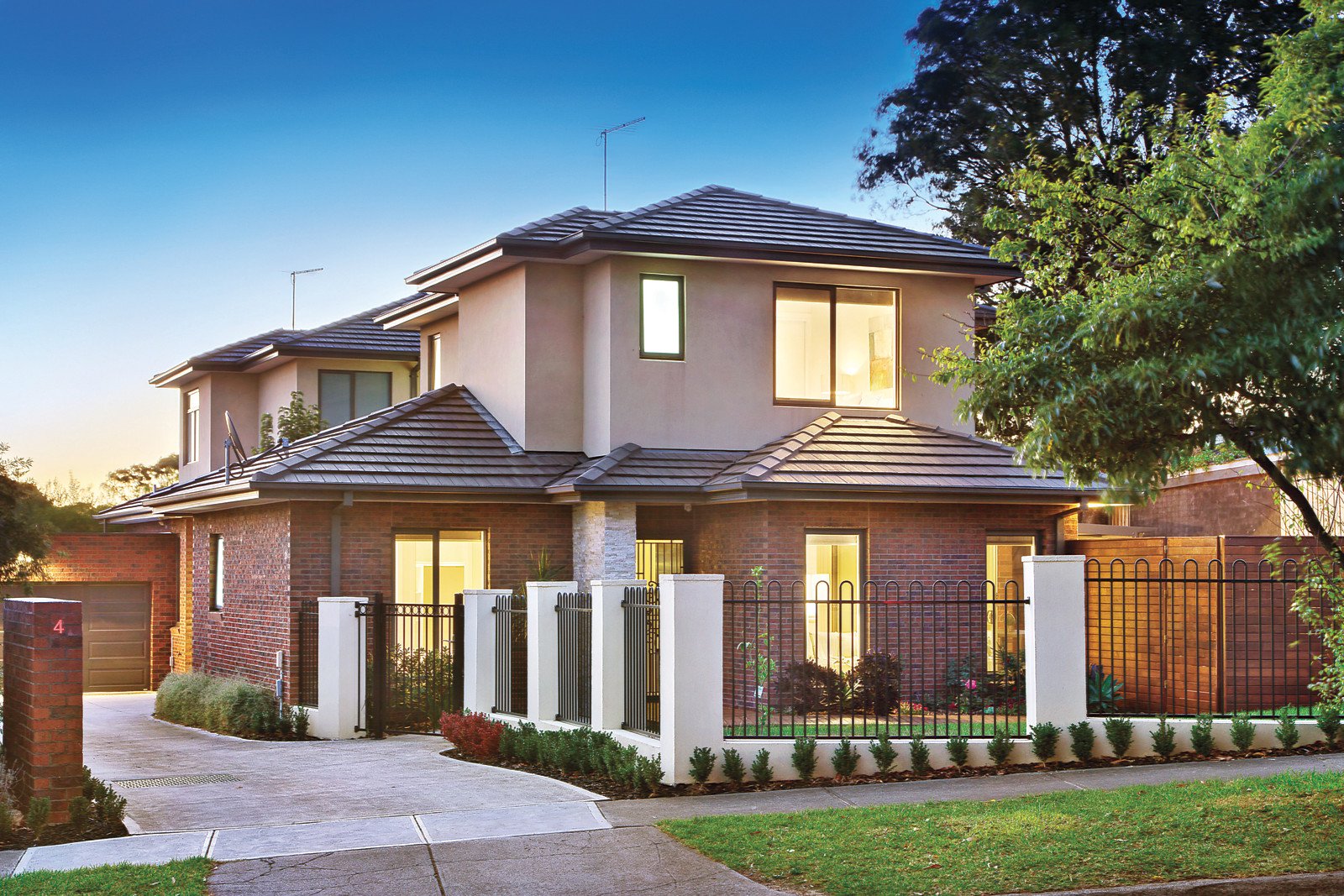 1/4 Huon Grove, Ashburton, VIC