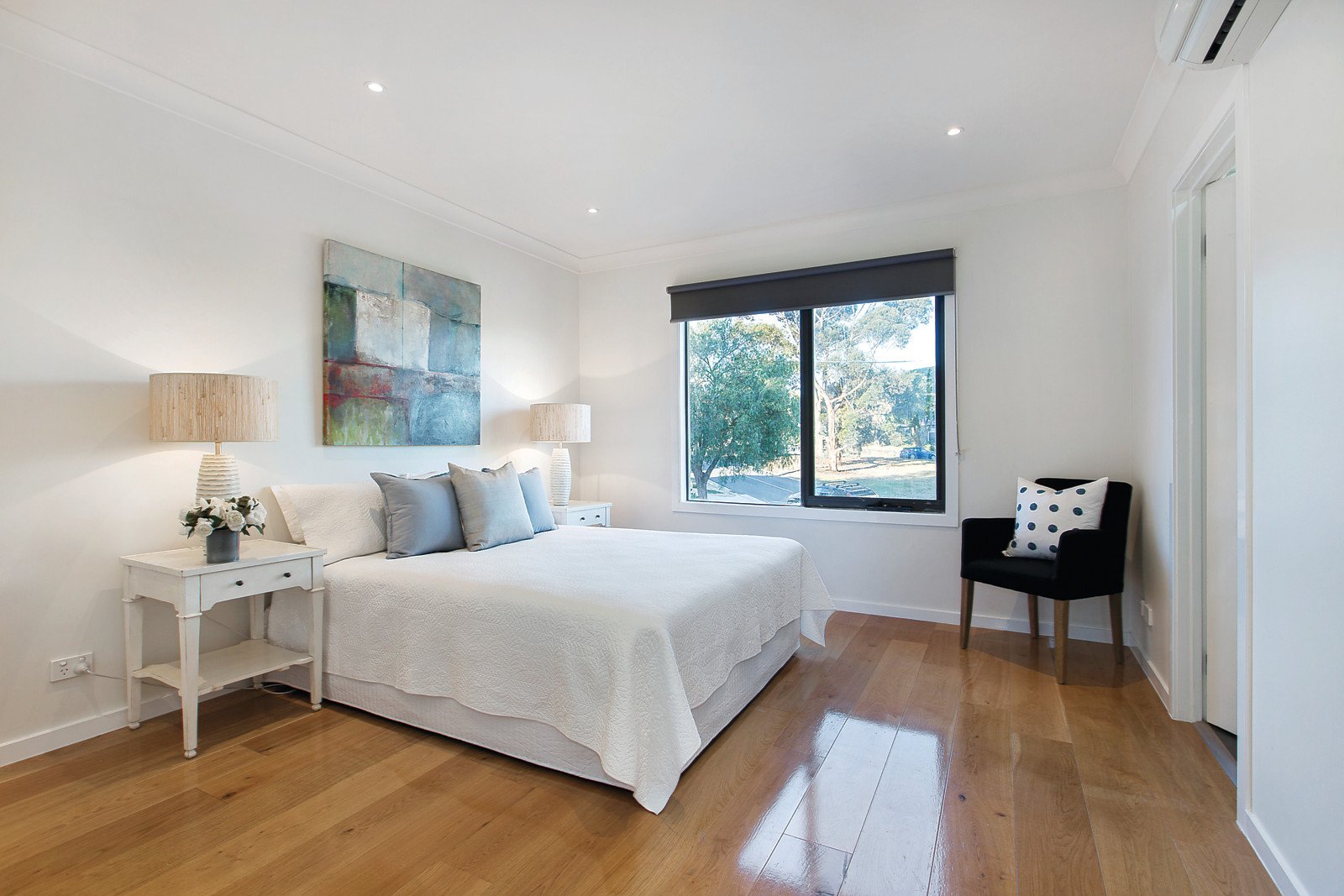 1/4 Huon Grove, Ashburton, VIC