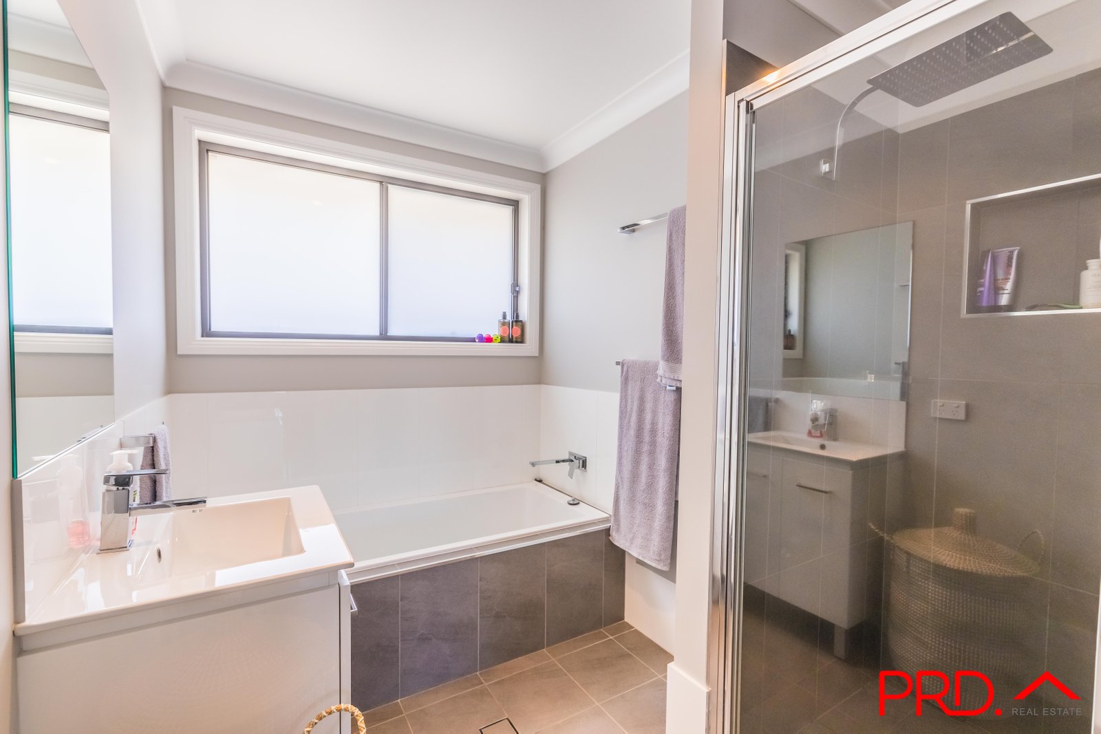 14 Ibis Street TAMWORTH 12