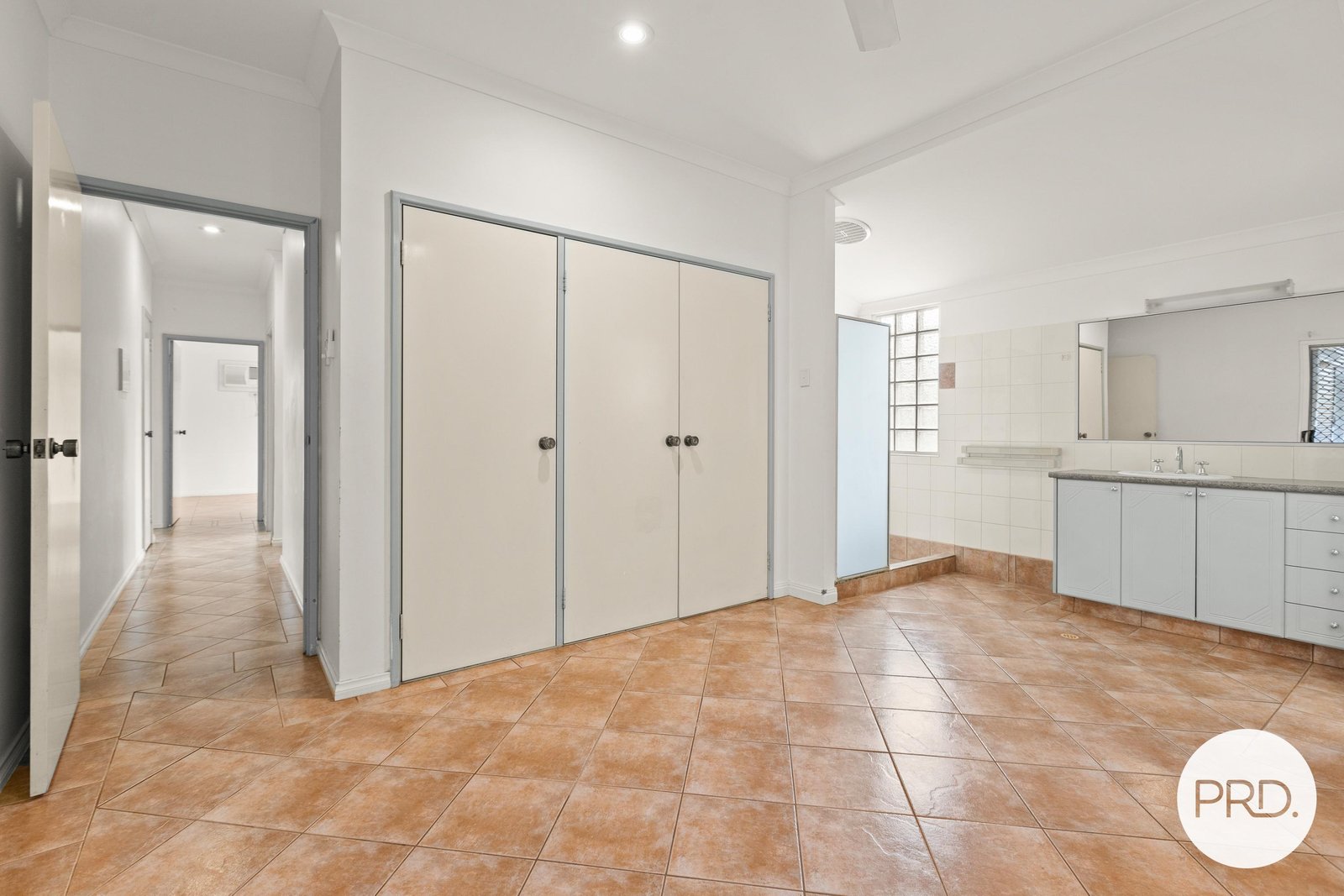 1/4 Ignatius Court CABLE BEACH 13