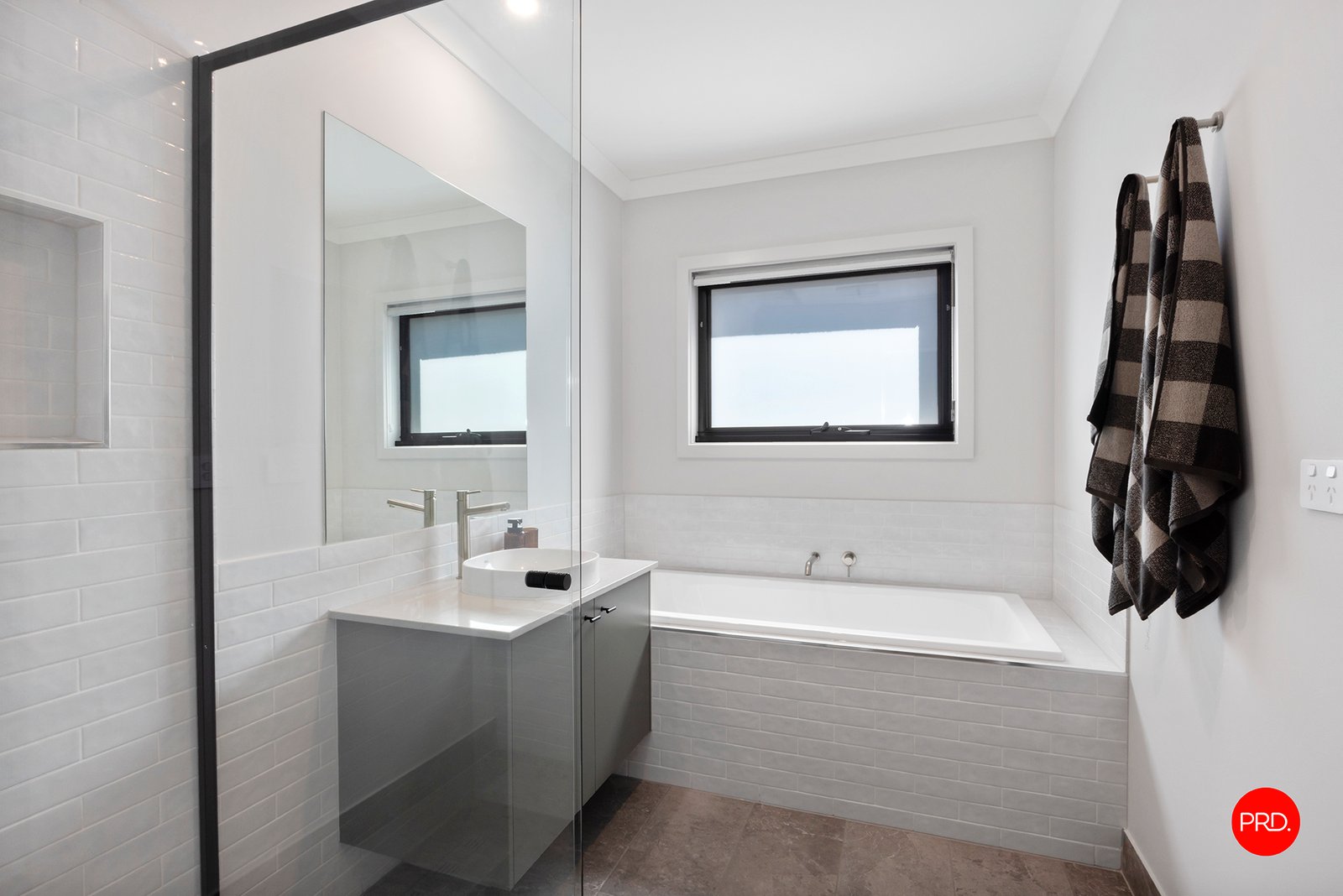 14 Imagine Drive STRATHFIELDSAYE 19