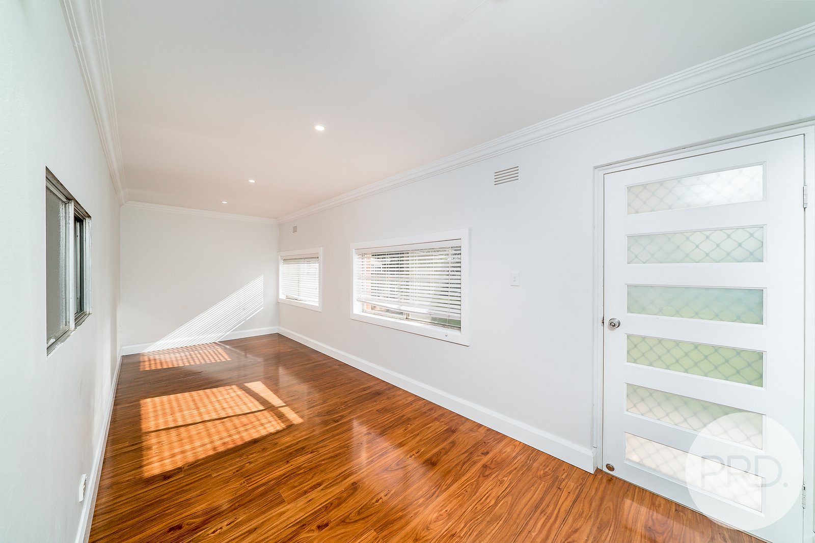 14 Inglis Street LAKE ALBERT 7