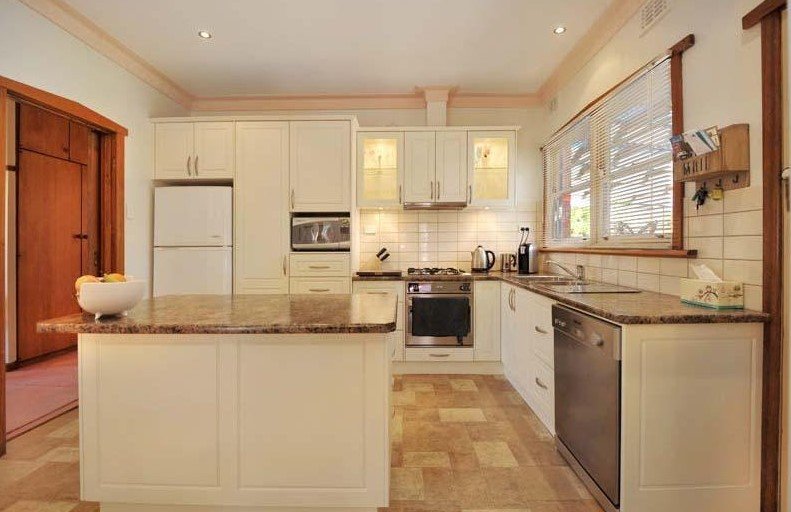 Gallery: 14 Iris Ave Avenue