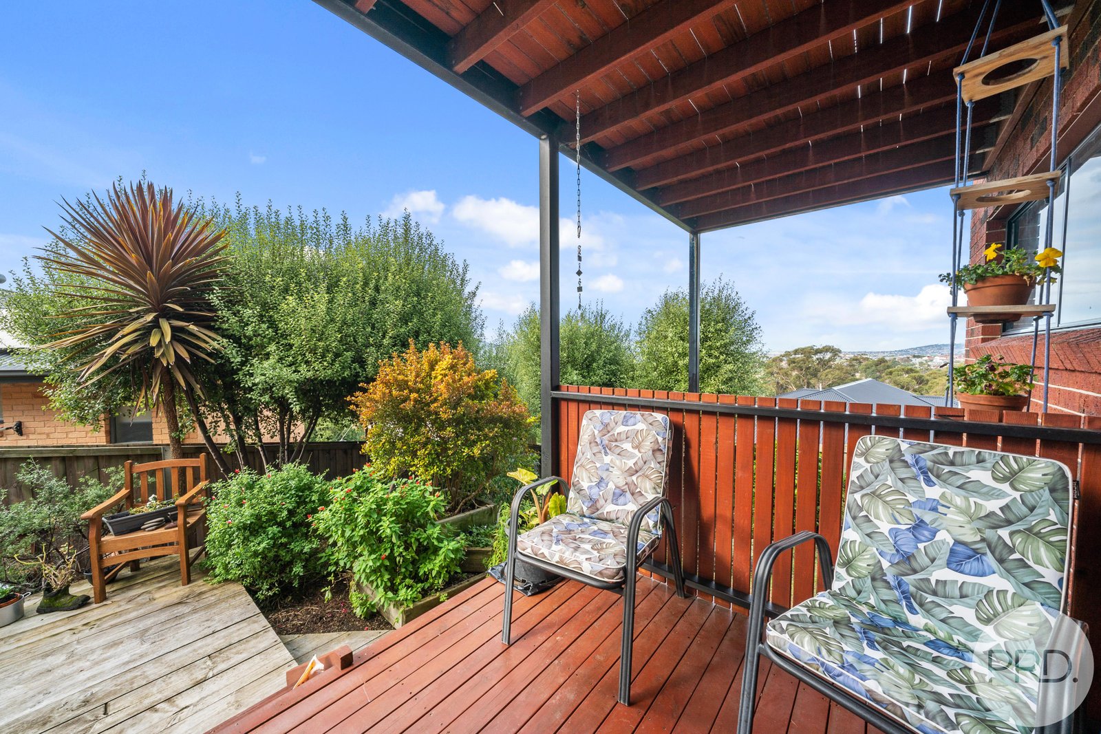 1/4 Ironbark Drive CLAREMONT 9