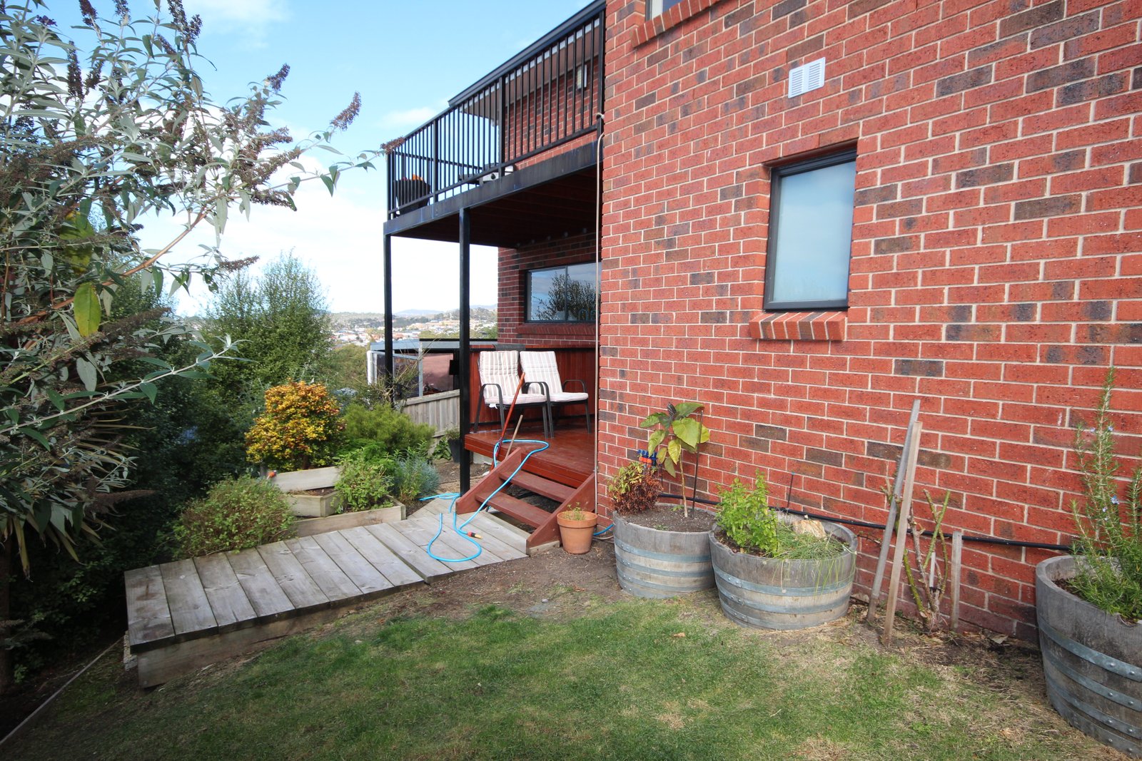1/4 Ironbark Drive CLAREMONT 11