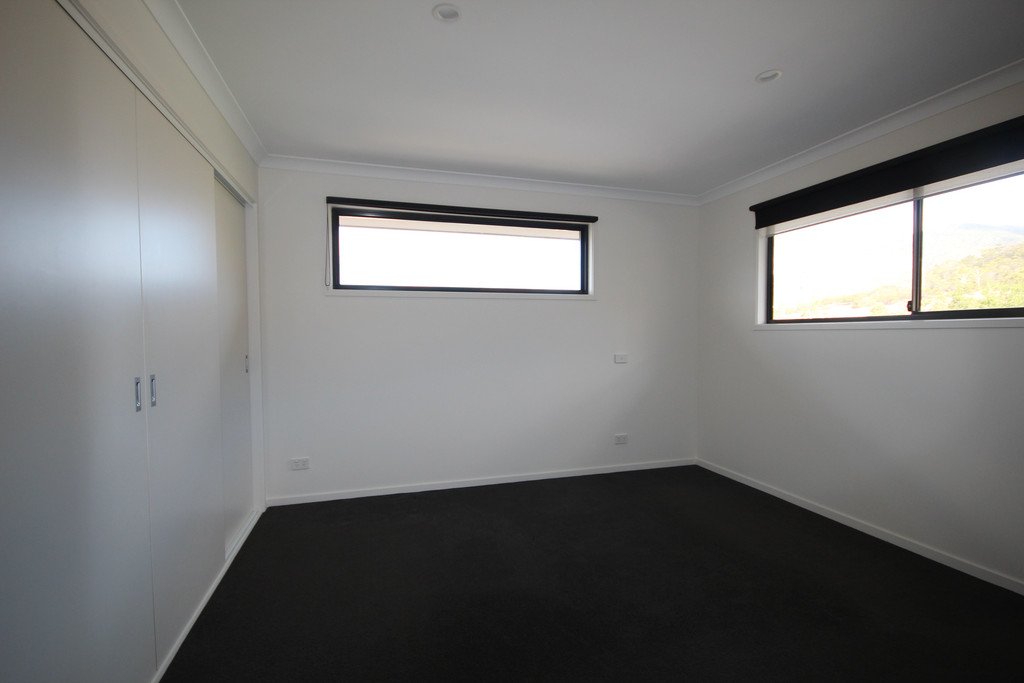 1/4 Ironbark Drive CLAREMONT 5