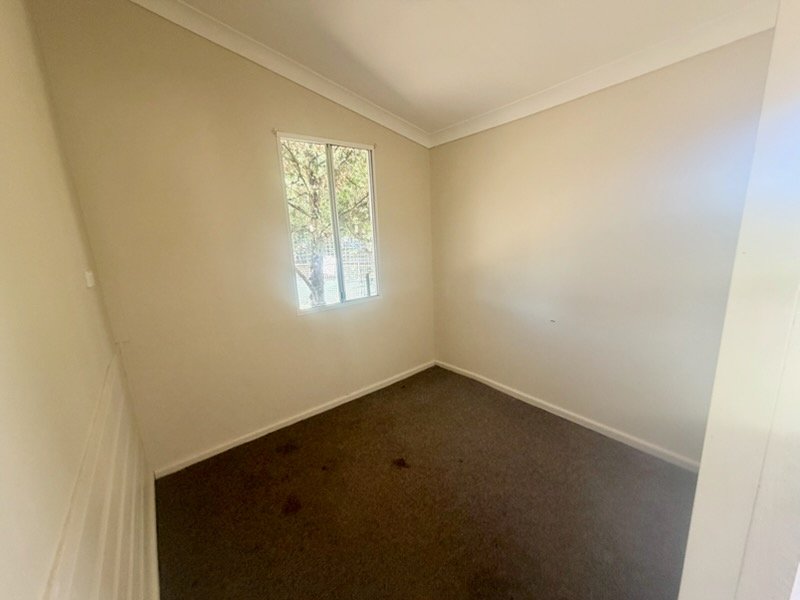 14 Irvine Street TAMWORTH 6