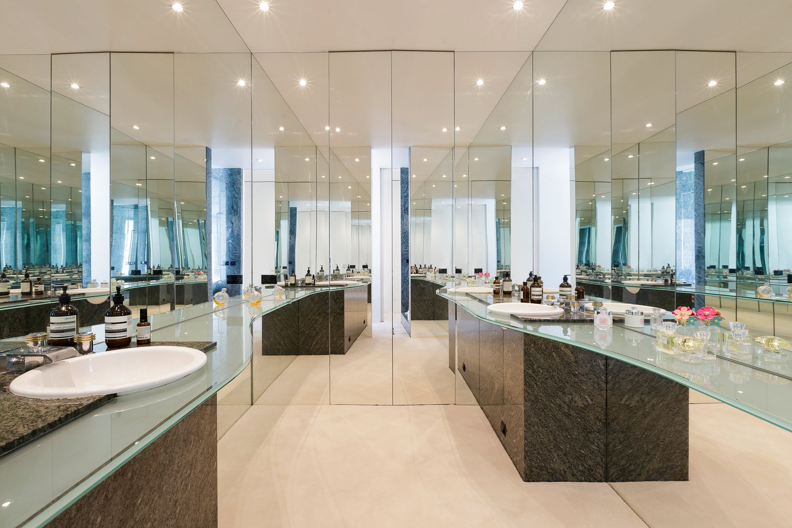 Real Estate and Property in 14 Irving Road, Toorak, VIC