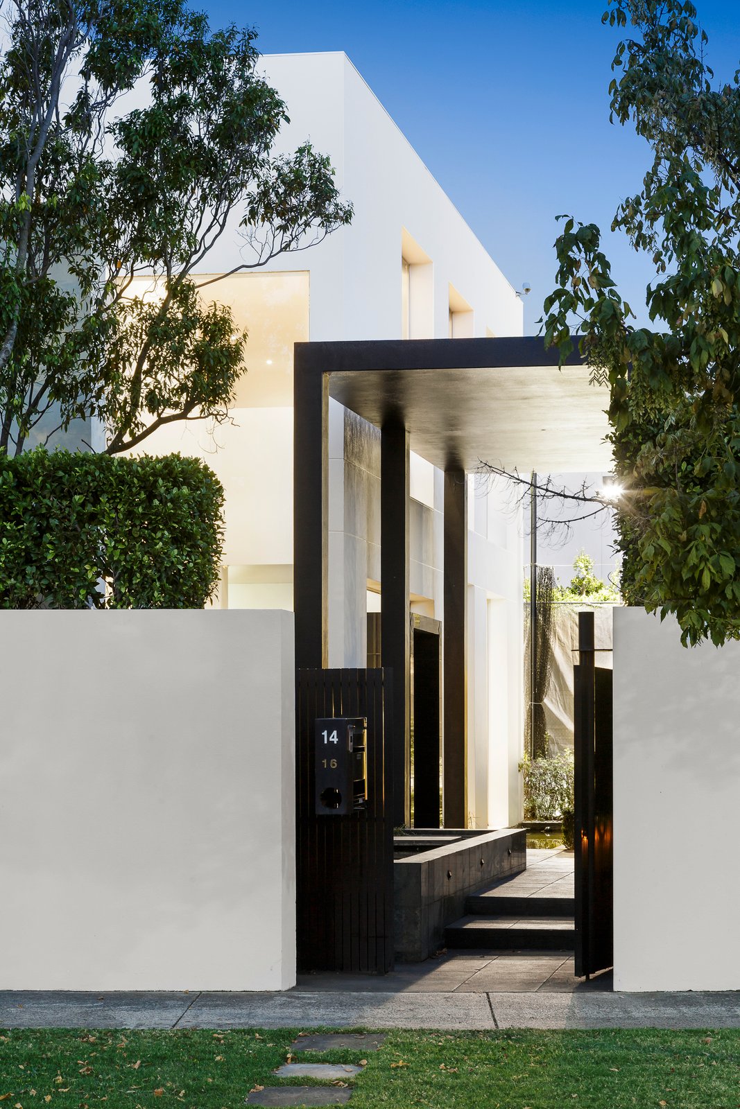 Real Estate and Property in 14 Irving Road, Toorak, VIC
