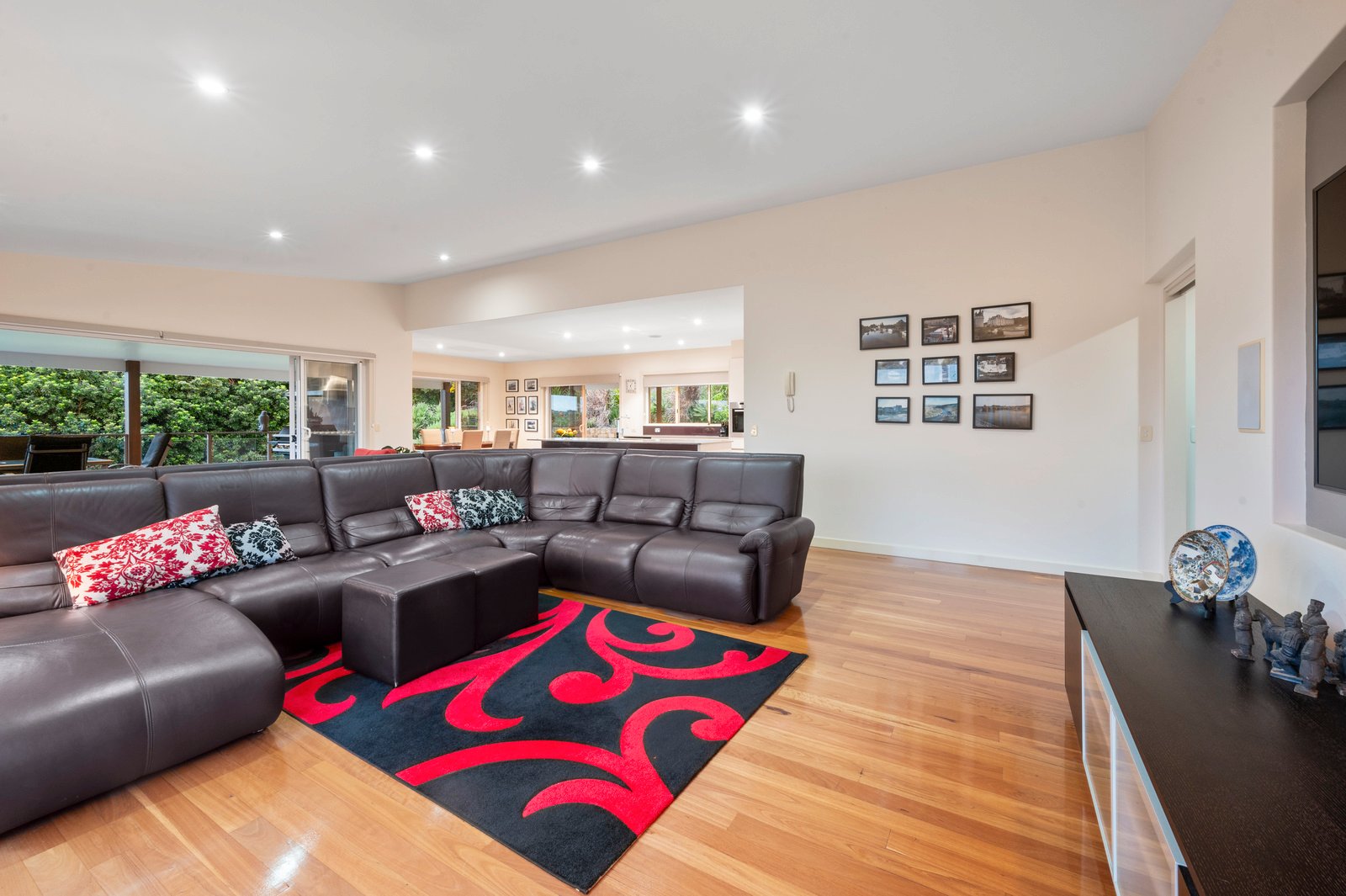 14 Jacklyn Close BOAMBEE 9