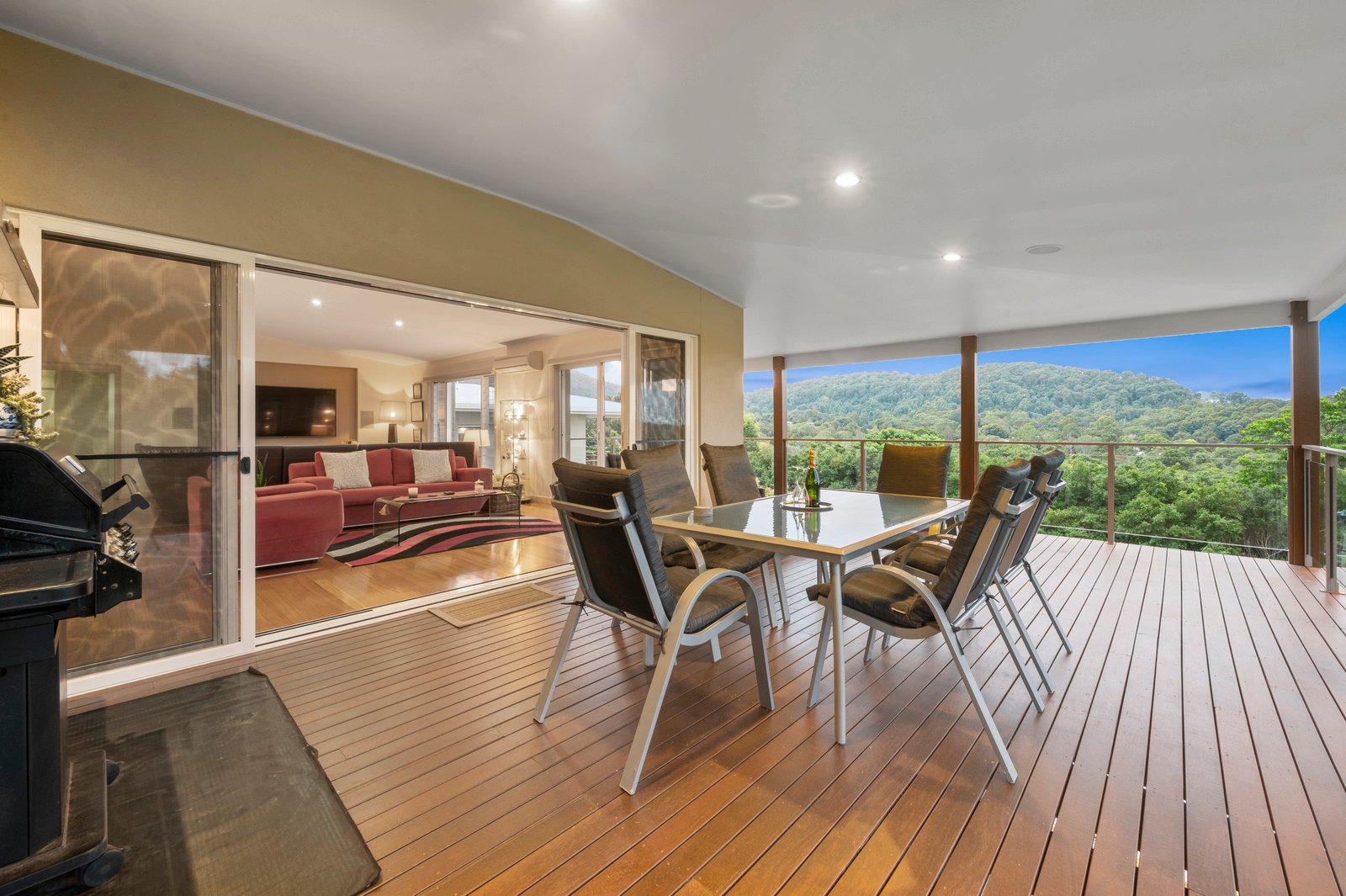 14 Jacklyn Close BOAMBEE 16