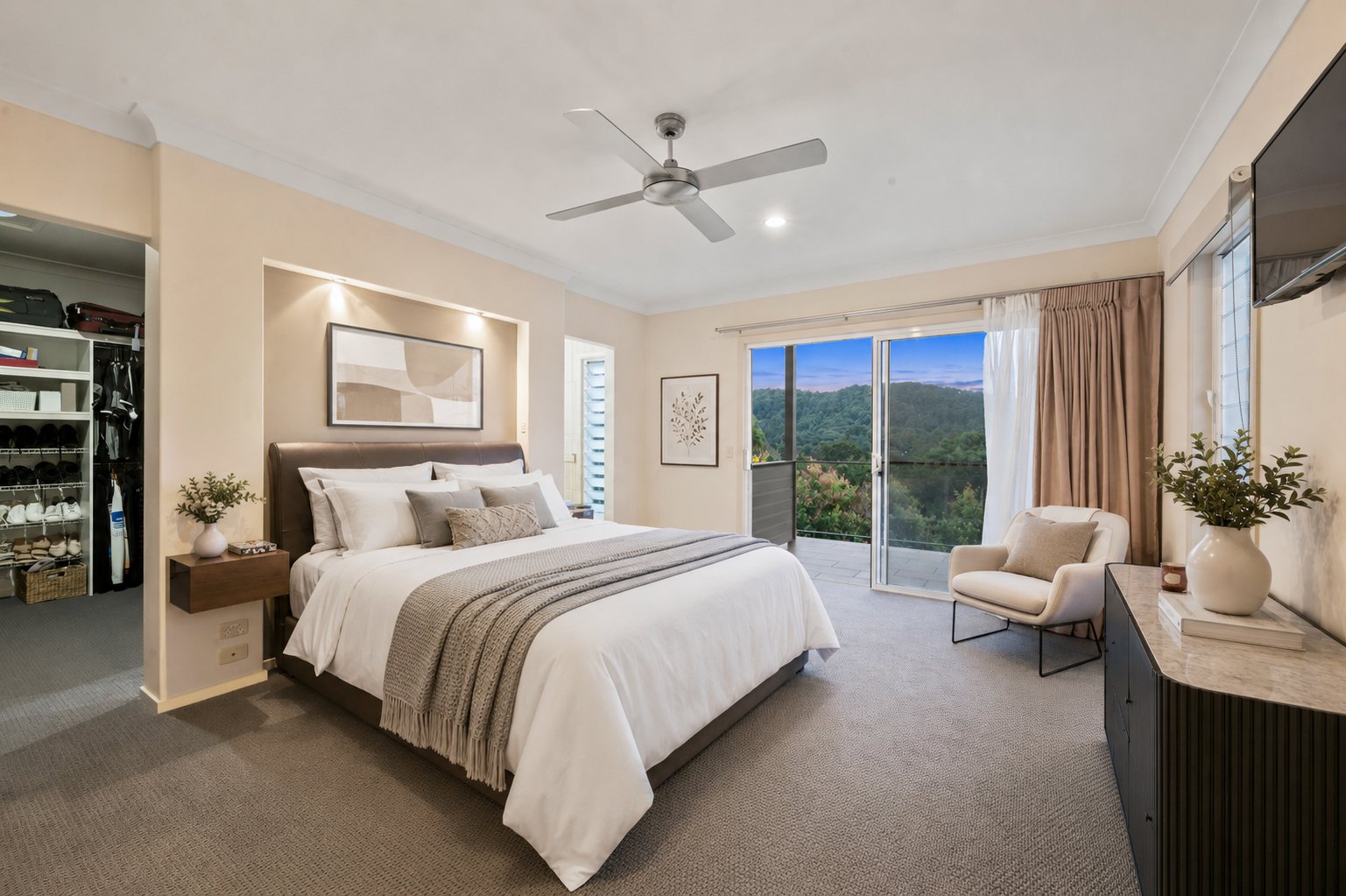 14 Jacklyn Close BOAMBEE 18