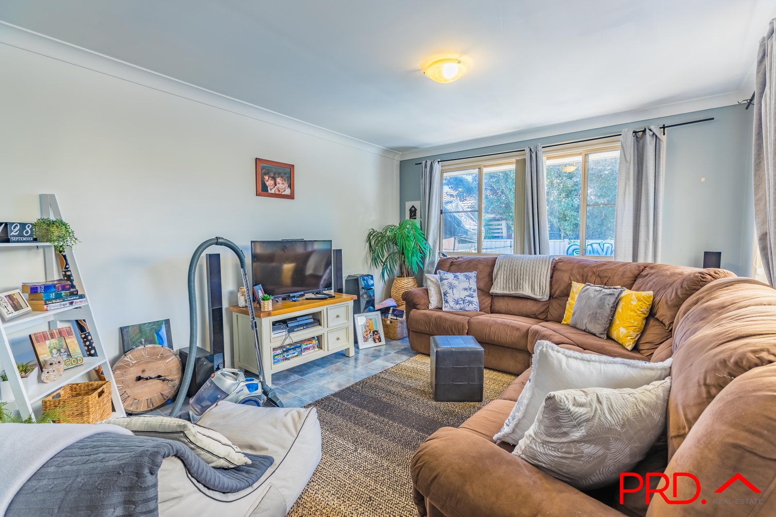 14 James Place TAMWORTH 15