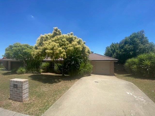 14 James Place TAMWORTH 1