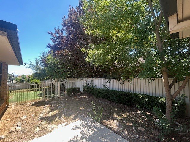 14 James Place TAMWORTH 10