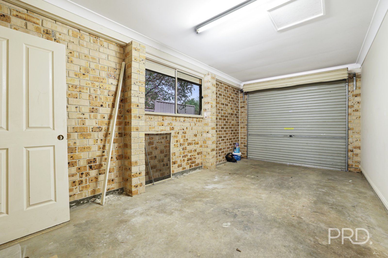14 James Place TAMWORTH 15