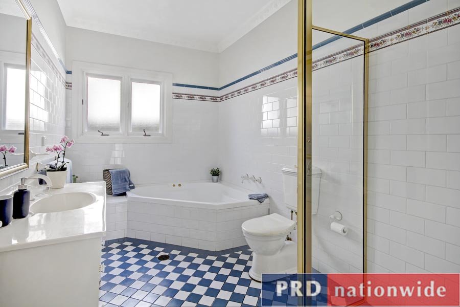 14 Jellicoe Street HURSTVILLE GROVE 9