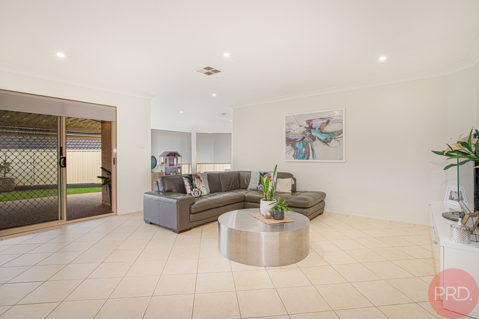 14 Jenna Drive RAWORTH 3