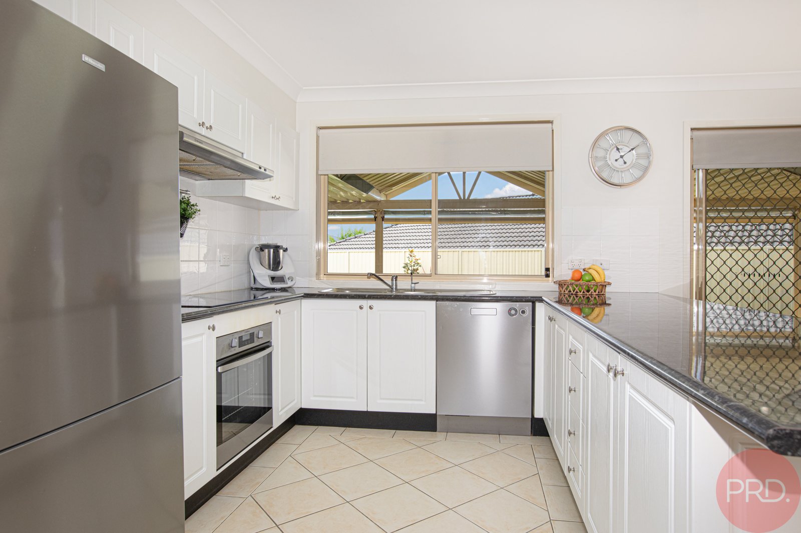 14 Jenna Drive RAWORTH 7
